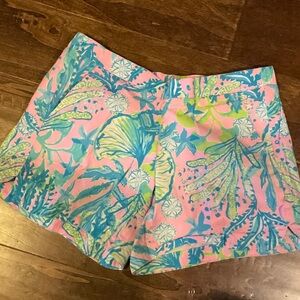 Lilly Pulitzer Pink and Green Patterned Women's Shorts